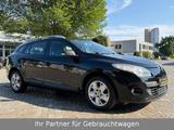 Renault Megane Grandtour TomTom Edition 1.HD TÜV NEU - Renault Megane aus 2012 mit Benzin-Antrieb: Kombi