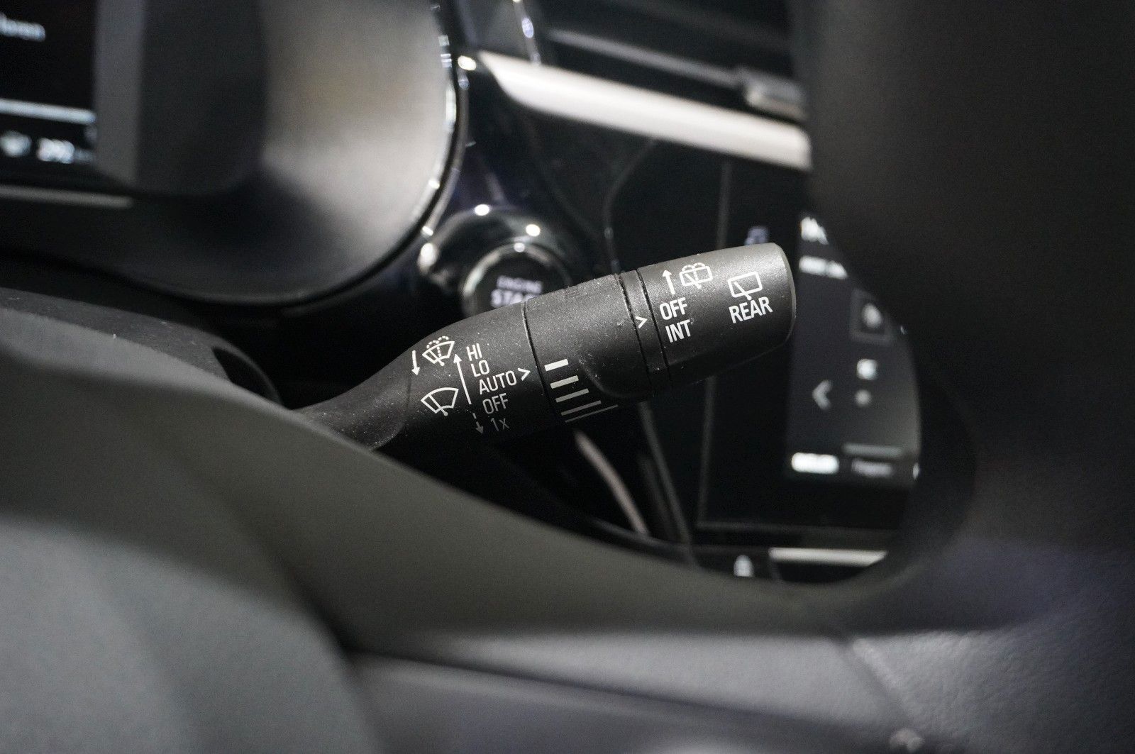 Fahrzeugabbildung Opel Corsa-e ELEKTRO 1-PHASIG NAVI/DAB/KAMEERA/VIRTU.