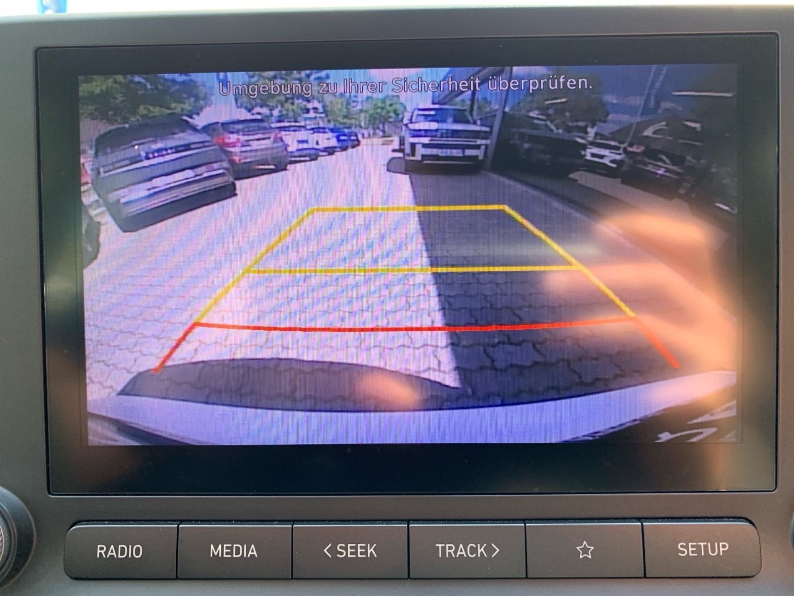 Fahrzeugabbildung Hyundai KONA Select Elektro 11 kW OBC Sitzheizung
