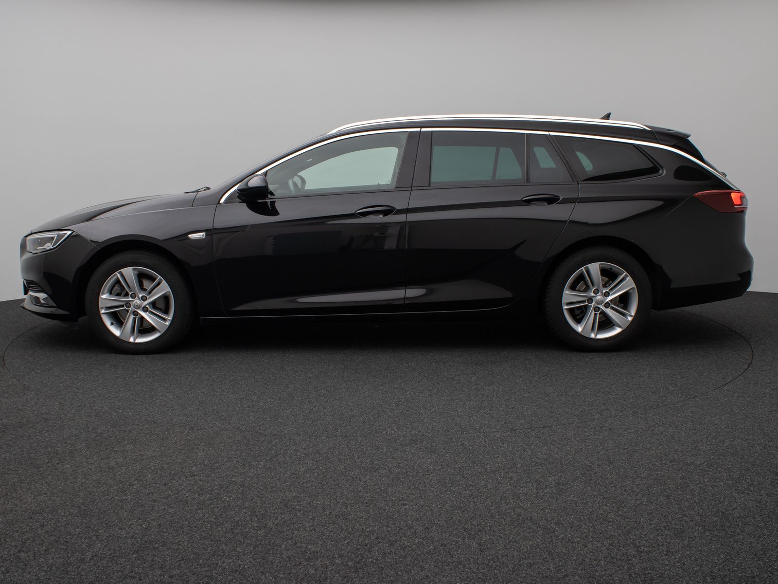 Fahrzeugabbildung Opel Insignia B Sports Tourer Innovation Pano Kamera
