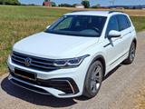 Volkswagen Tiguan 2.0 TDI DSG R-Line, IQ Light Matrix, AHK