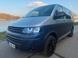 Volkswagen T5 Camper Umbau, Bett,Kühlschrank,Spüle,Schrank - Volkswagen T5: Umbau