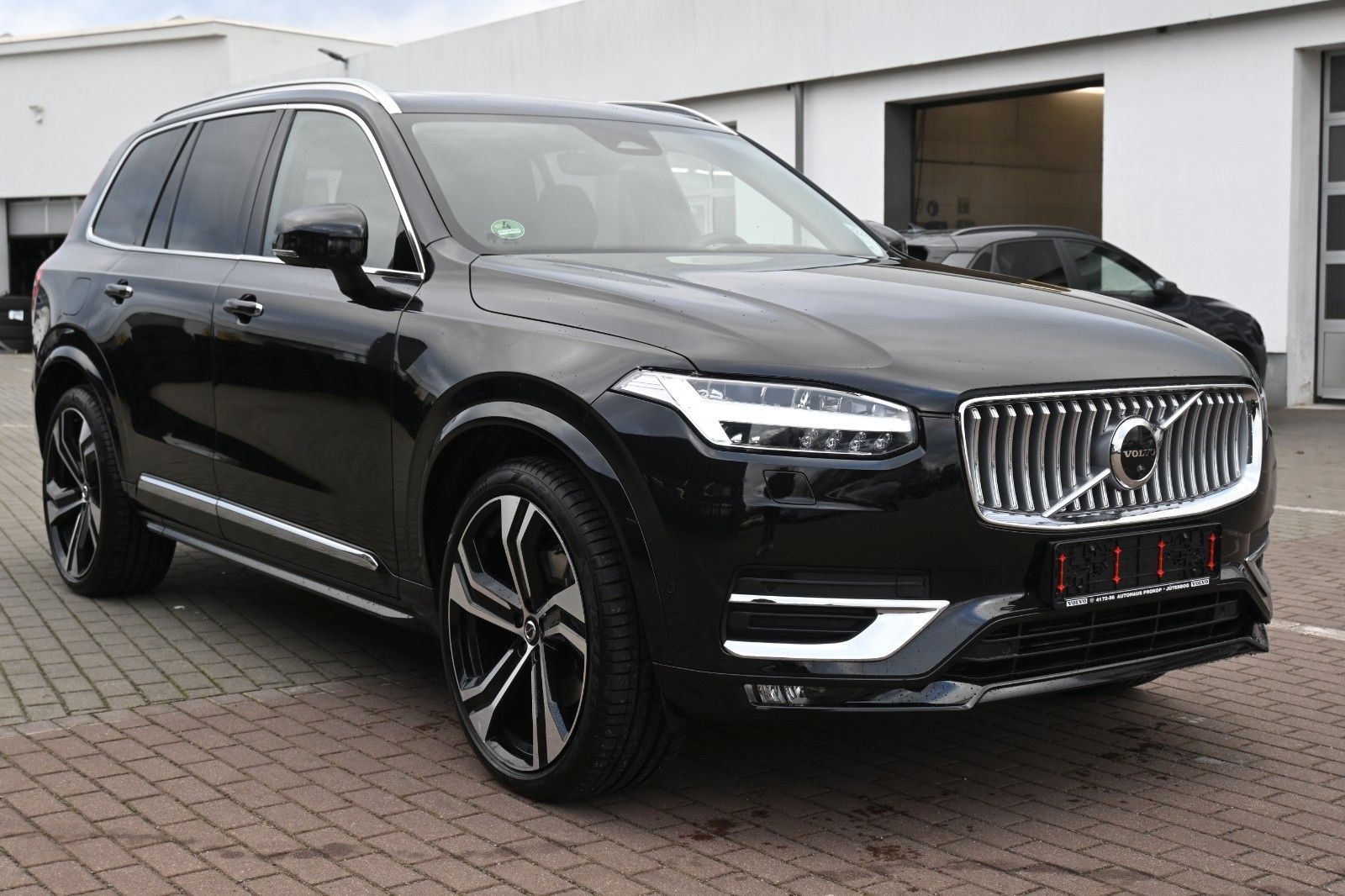 Fahrzeugabbildung Volvo XC90 Ultimate Bright AWD*MASS*LUFT*B&W*360°*AHK*