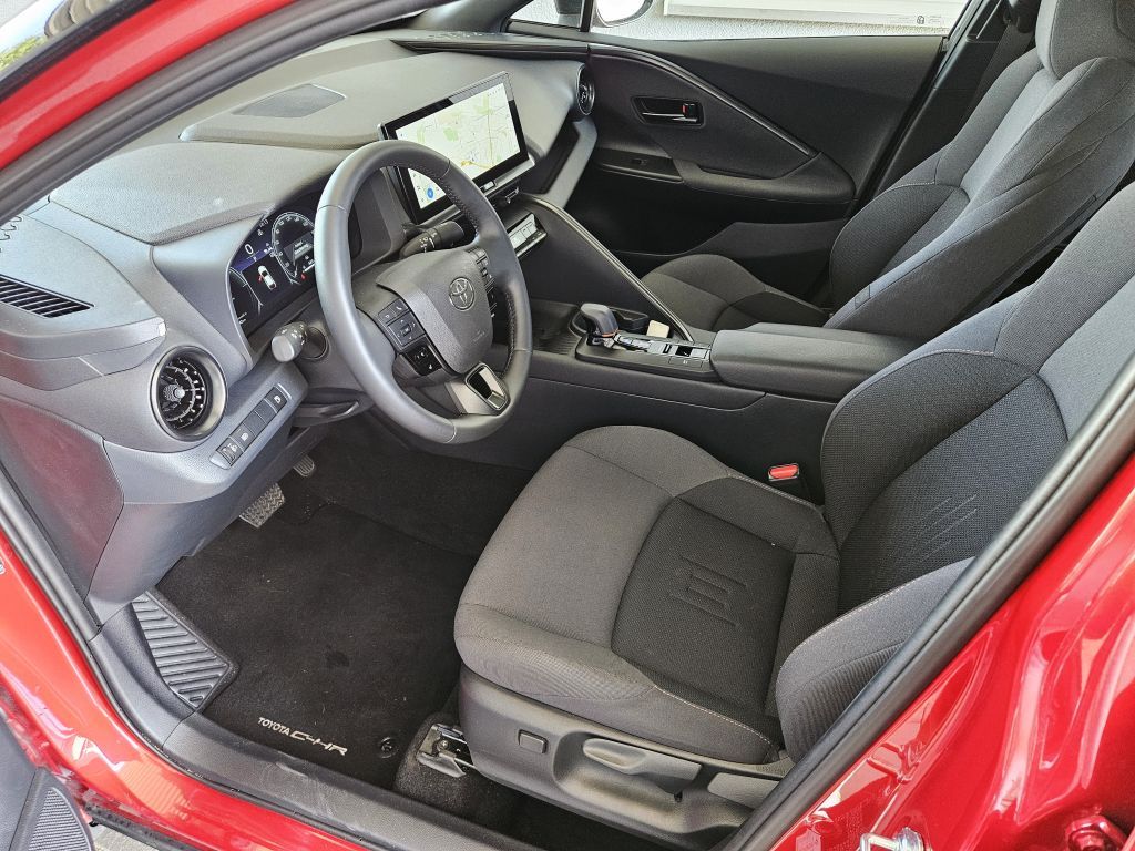 Toyota C-HR 2.0 Hybrid Team Deutschland foto 5
