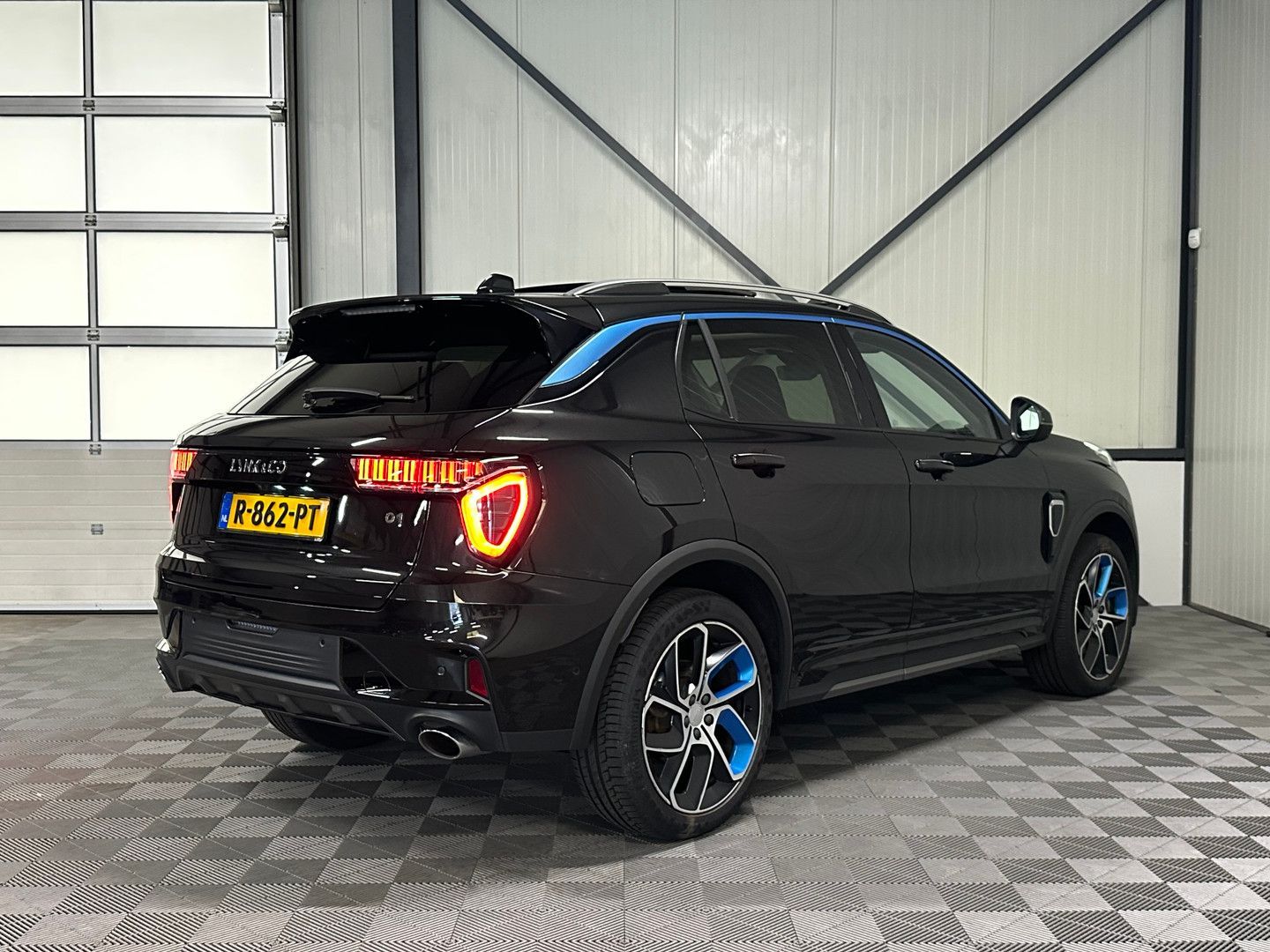 Lynk&Co 01 1.5 Plug-in Hybrid | Pano | Navi | kamera | A imagem 2