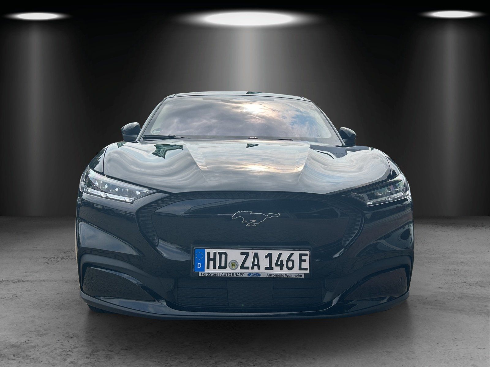 Fahrzeugabbildung Ford Ford Mustang Mach-E Extented Range