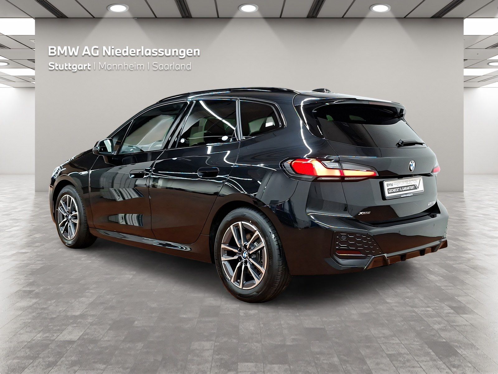 BMW 223 Active Tourer - Bild 2