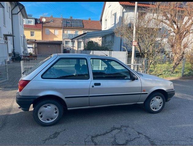 Ford Fiesta Bj.95 Automatik mit TüV