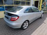 Mercedes-Benz C 180 C -Klasse Sportcoupe C 180 Kompressor - Mercedes-Benz C 180: Sportcoupe
