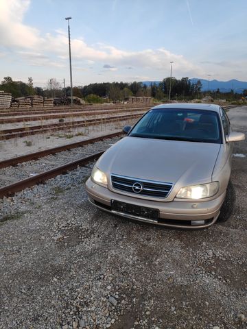 Opel Omega