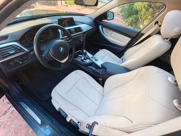 BMW 320 - 4