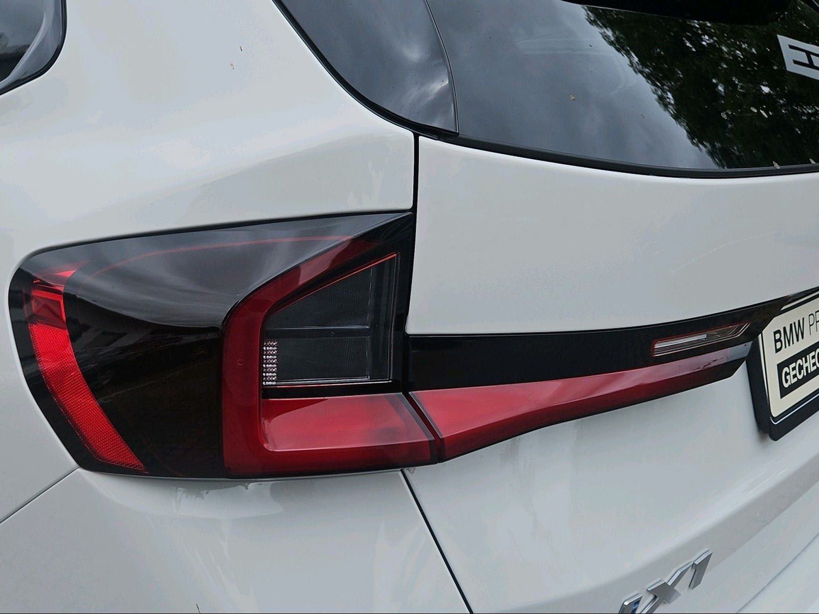 BMW iX1 - Bild 10