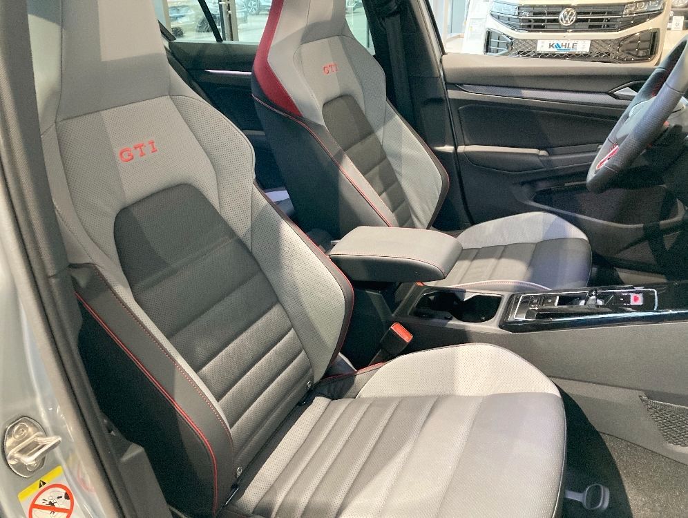 Volkswagen Golf - Bild 12