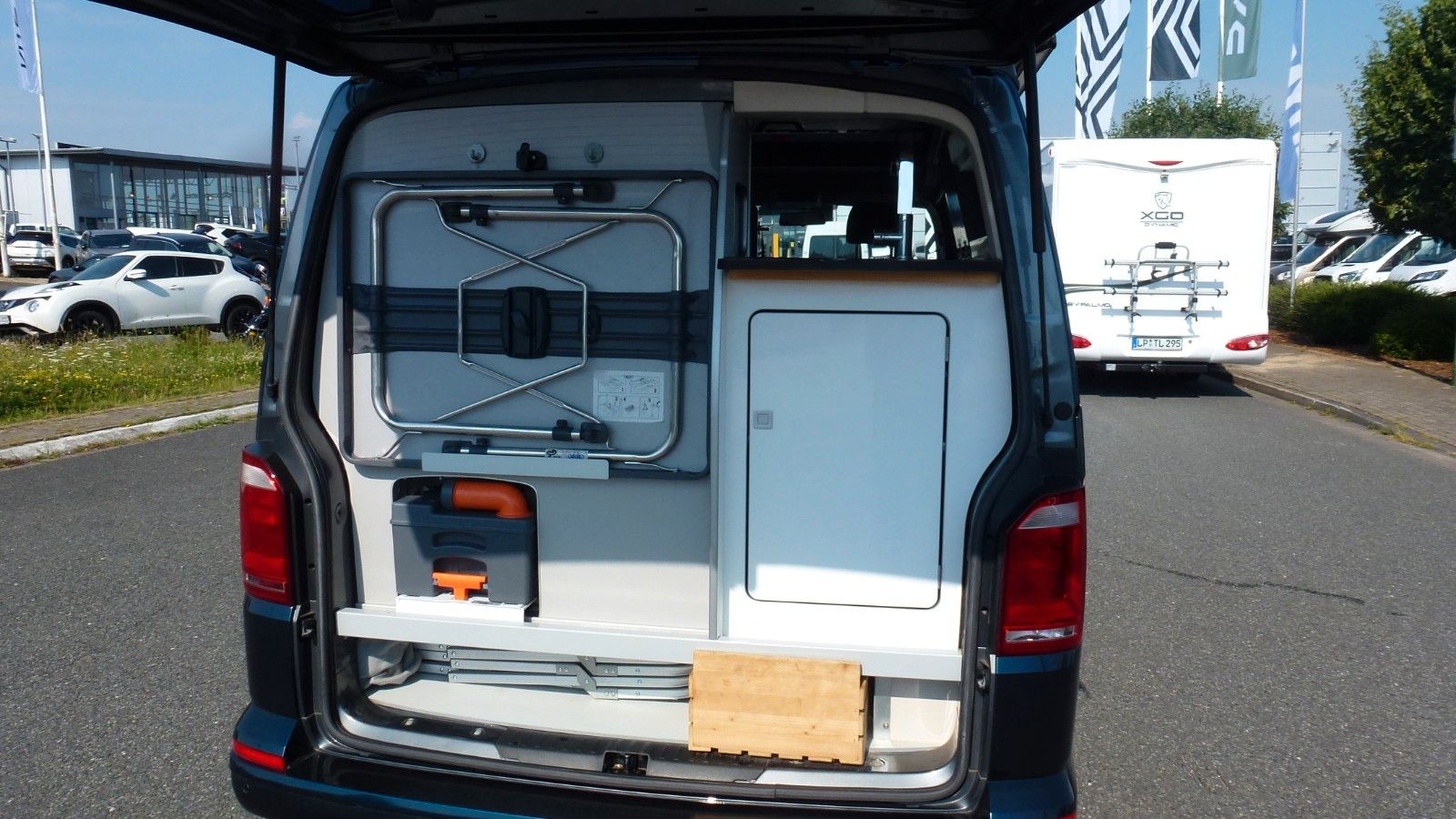 Fahrzeugabbildung Volkswagen T6 Westfalia Club Joker  - Hochdach -