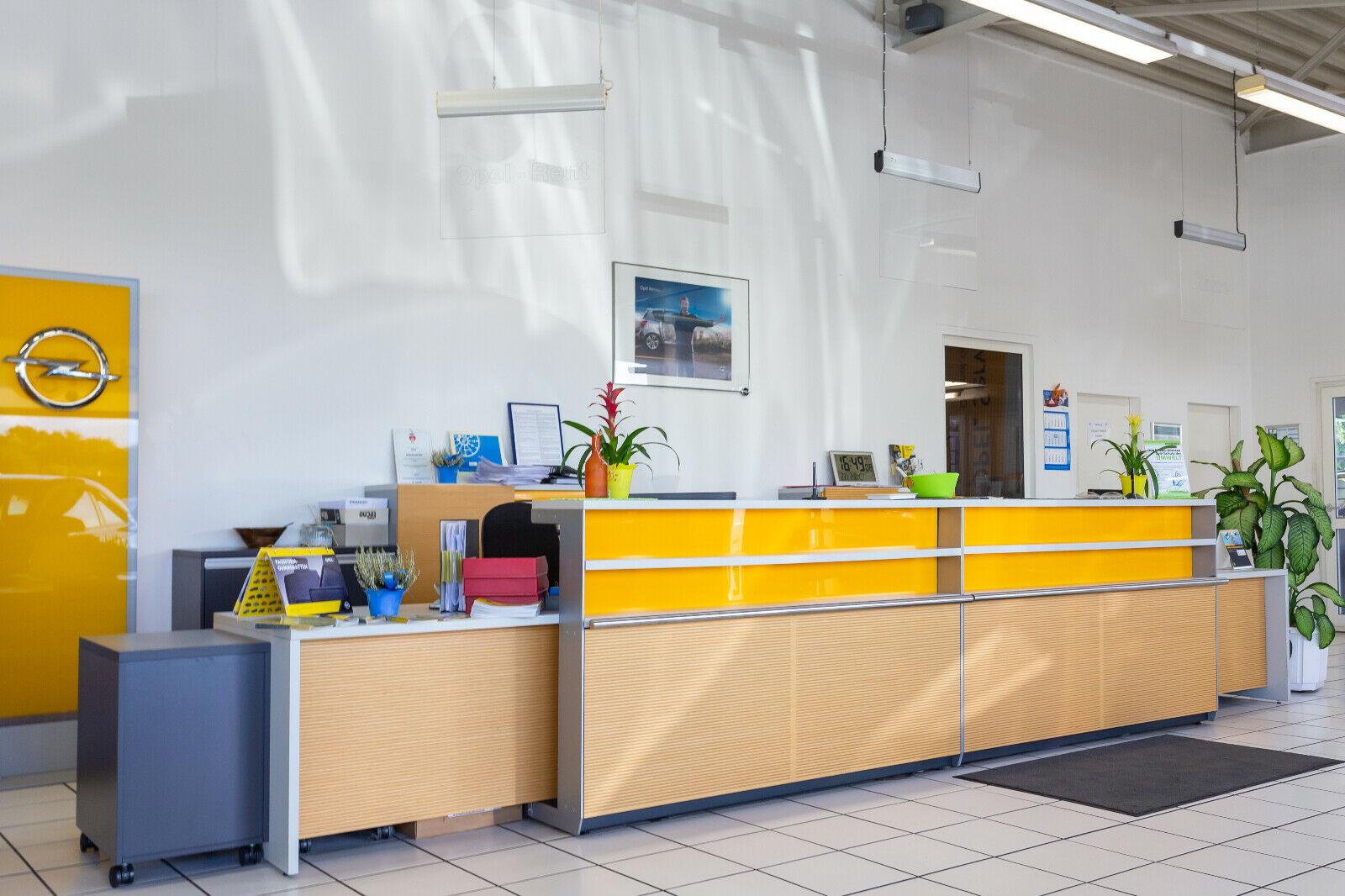 showroom-image-main