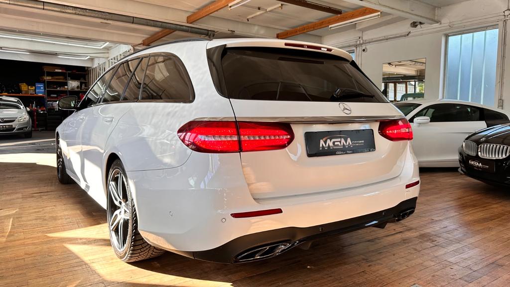 Mercedes-Benz E 43 AMG