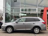Mitsubishi Outlander Basis 2WD - gebrauchte Mitsubishi SUV & Geländewagen