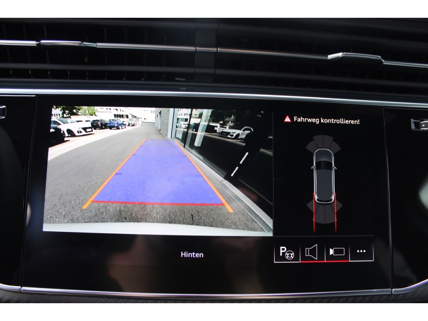 SQ7 4.0TFSI qu.Tiptr.- S-Sitze*Carbon*Pano*B&O!!