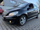 Mercedes-Benz B 200 W245  TÜV 09-2027 * AHK * Klima * Navi * - Mercedes-Benz B-Class: T245