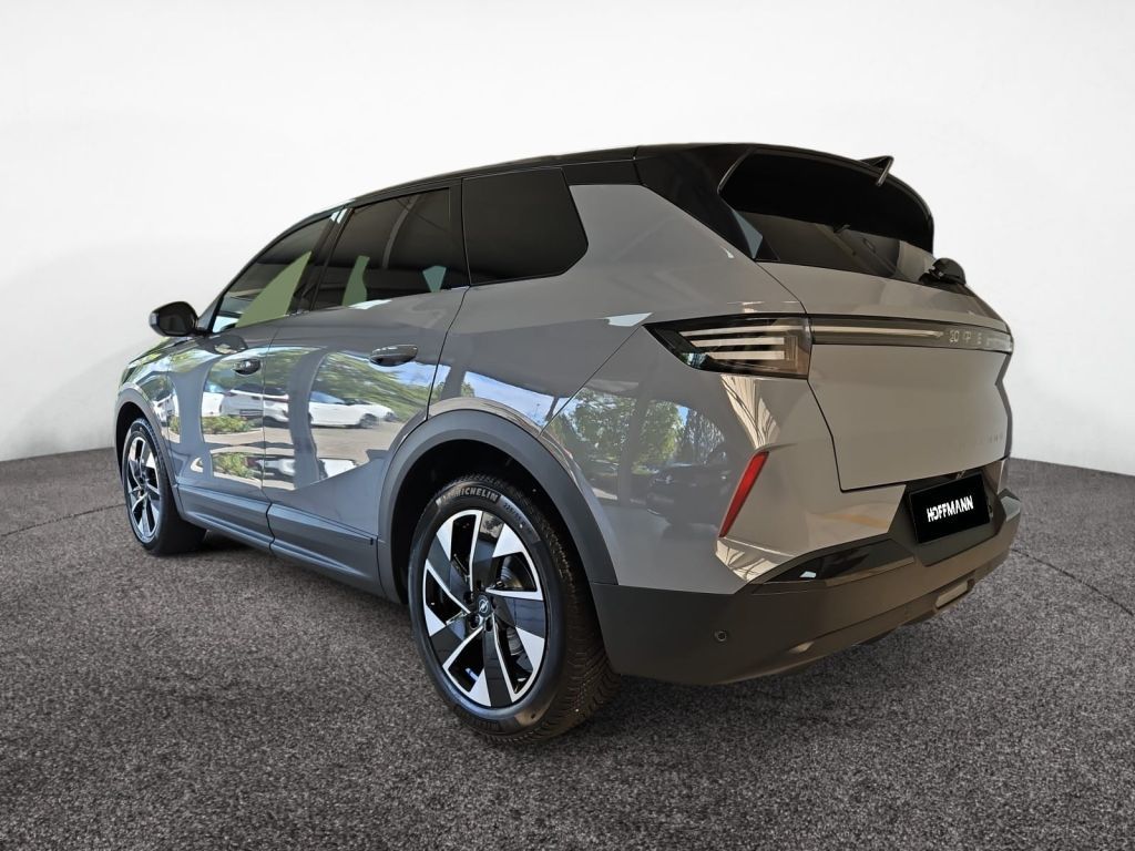 Fahrzeugabbildung Opel Grandland 1.2 DI Hybrid 48 V Automatik GS