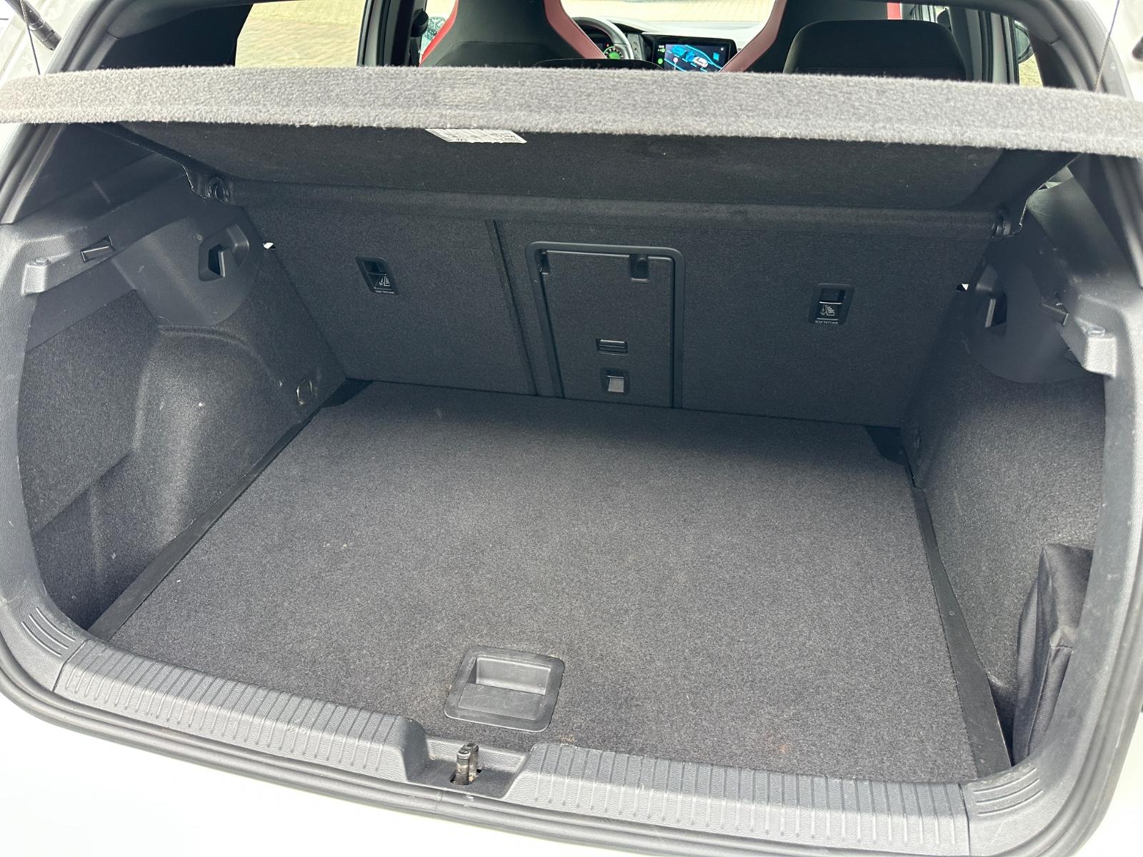 Volkswagen Golf VIII 2.0 TSI Lim. GTI *STANDH*PANO*RCAM*, миниатюра 27