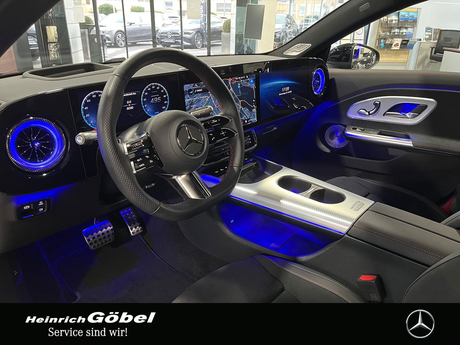 Fahrzeugabbildung Mercedes-Benz CLA 350 4M AMG Line Plus SUPERSCREEN+AHK+360°CAM