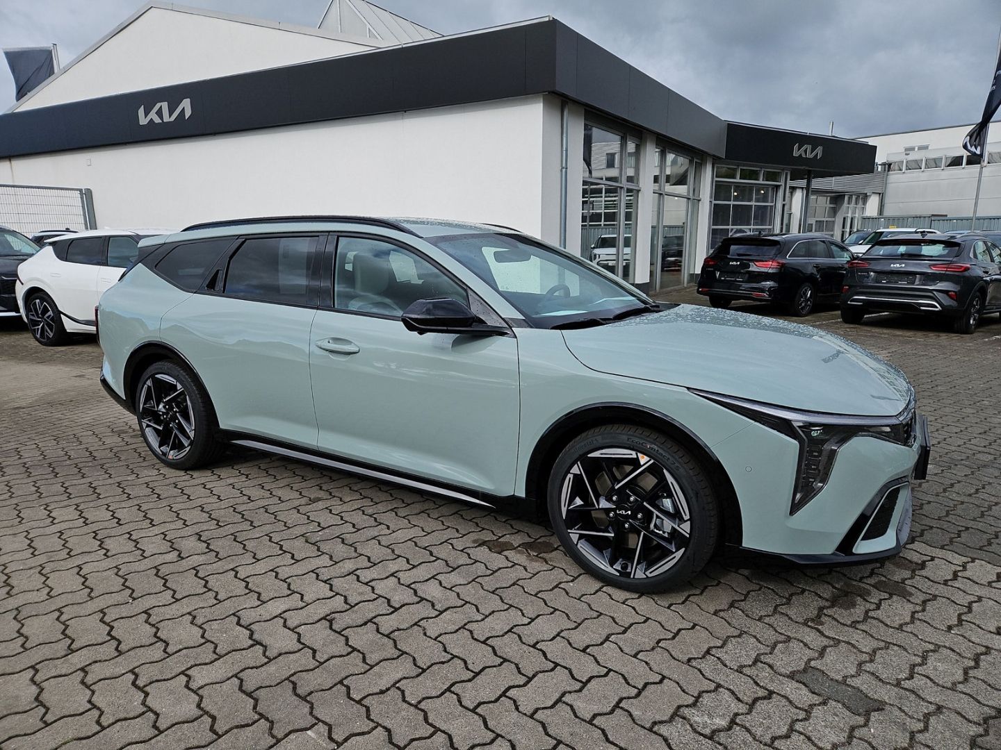 Kia K4 - Bild 16