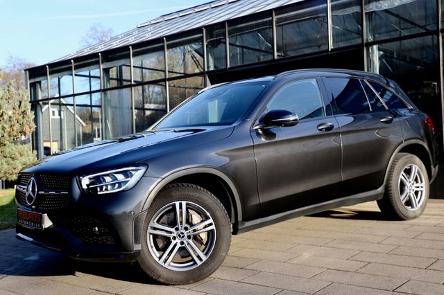 MERCEDES-BENZ GLC 300 e 4Matic AMG PANO MEMORY KAMERA HEAD UP