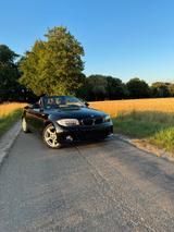 BMW E88 118 I LCI - BMW: E88