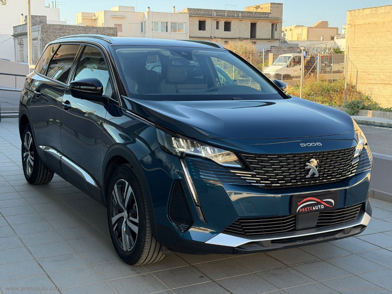 Peugeot PEUGEOT 5008 BlueHDi 130 S&S EAT8 Allure Pack imagem 3