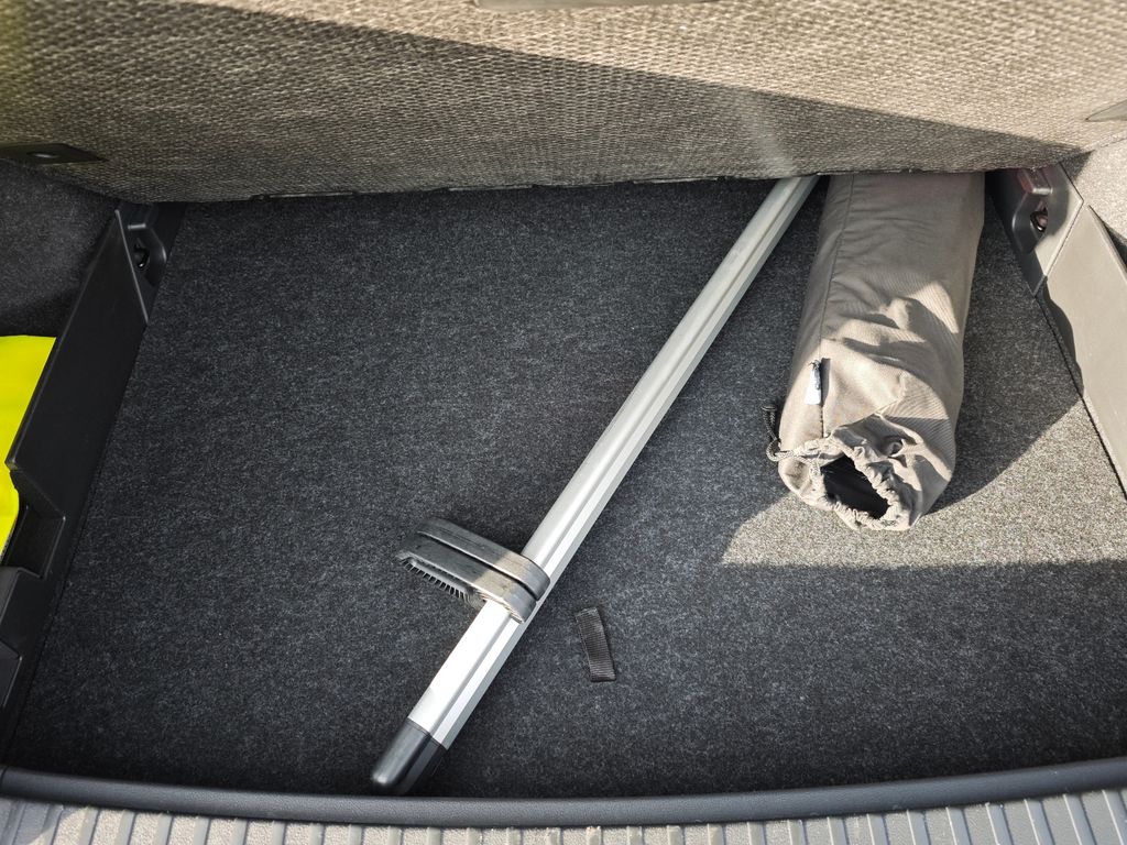 SKODA Octavia RS 265PS DSG 5J./GAR + 8x fach breift SKODA Octavia RS 265PS DSG 5J./GAR + 8x fach breift