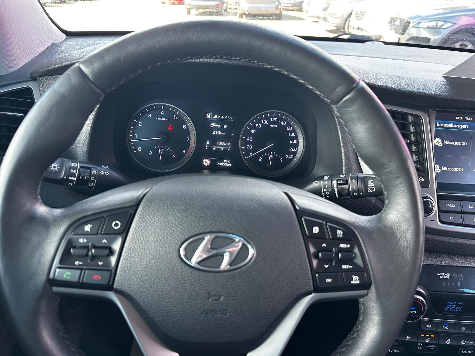 Hyundai Tucson Premium 4WD "LEDER"NAVI"SHZ"LHZ"DAB"