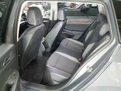 Volkswagen Golf - Bild 4