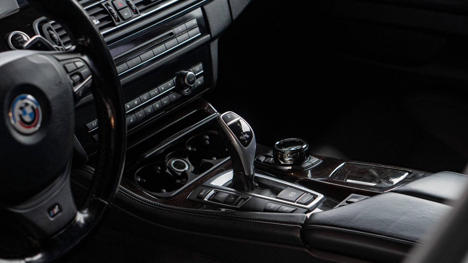 BMW 535D - M PACK  - 299 CV - BVA