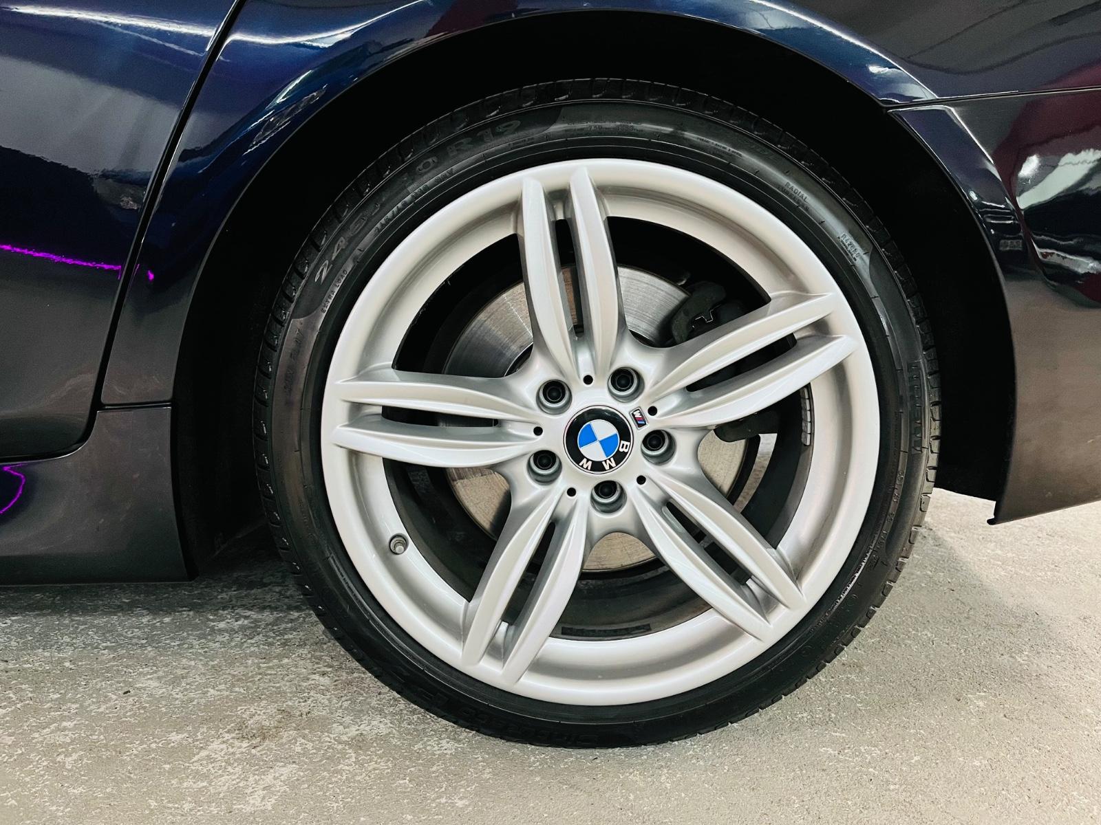 BMW 530d Touring xDrive M-Paket Panorama|Kamera|HUD