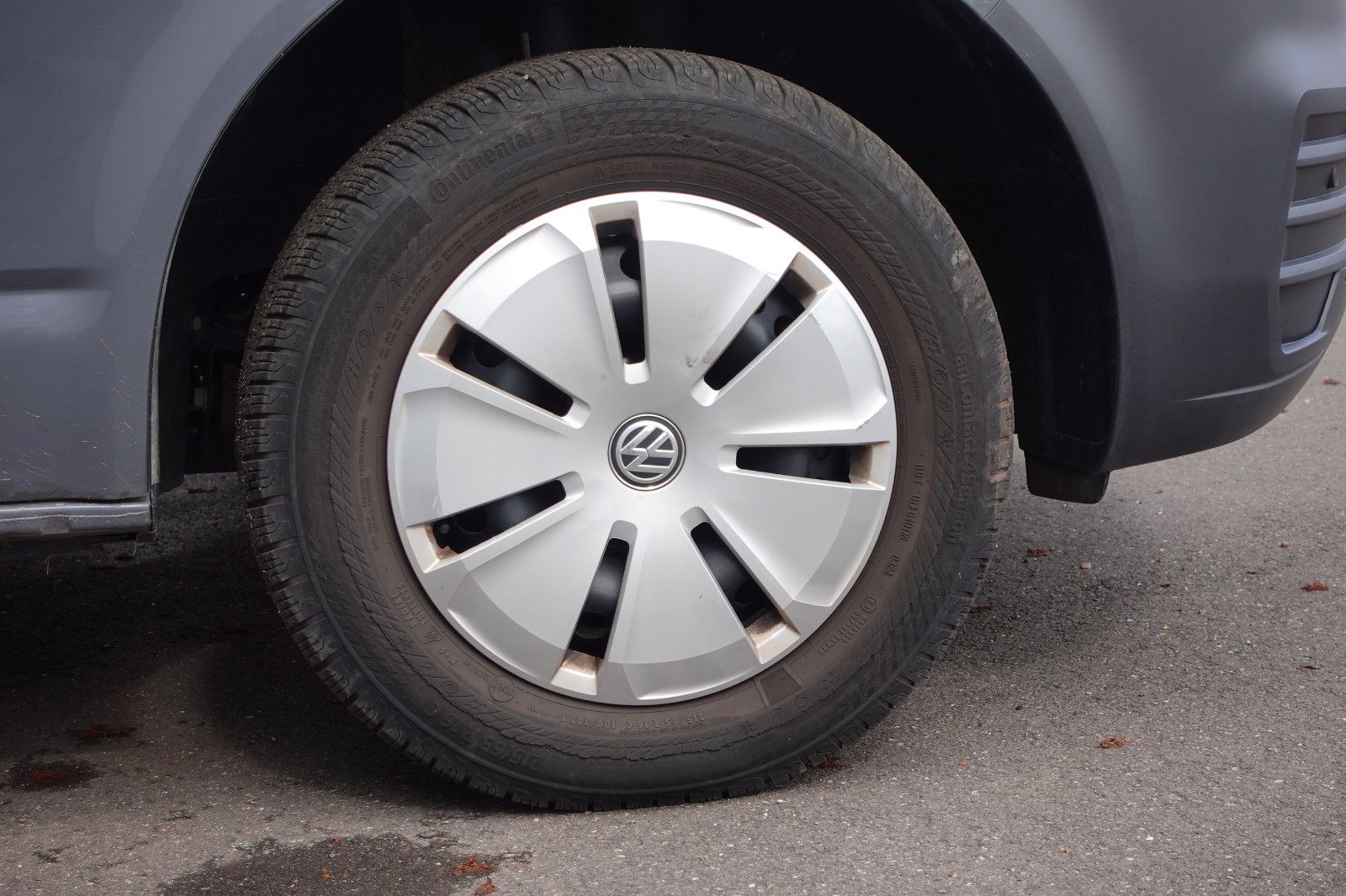 Fahrzeugabbildung Volkswagen T6.1 Caravelle Trendline,DSG,Lang,PP,RFK,8-Sitze