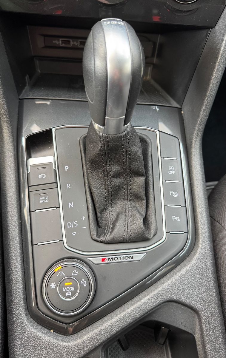 Fahrzeugabbildung Volkswagen Tiguan Allspace Comfortline 4Motion*Autom.*Navi*