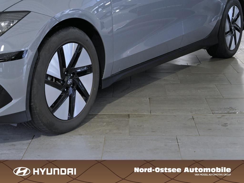 Fahrzeugabbildung Hyundai IONIQ 6 BASIS KAMERA PDC TEMPO KLIMA SITZHZG