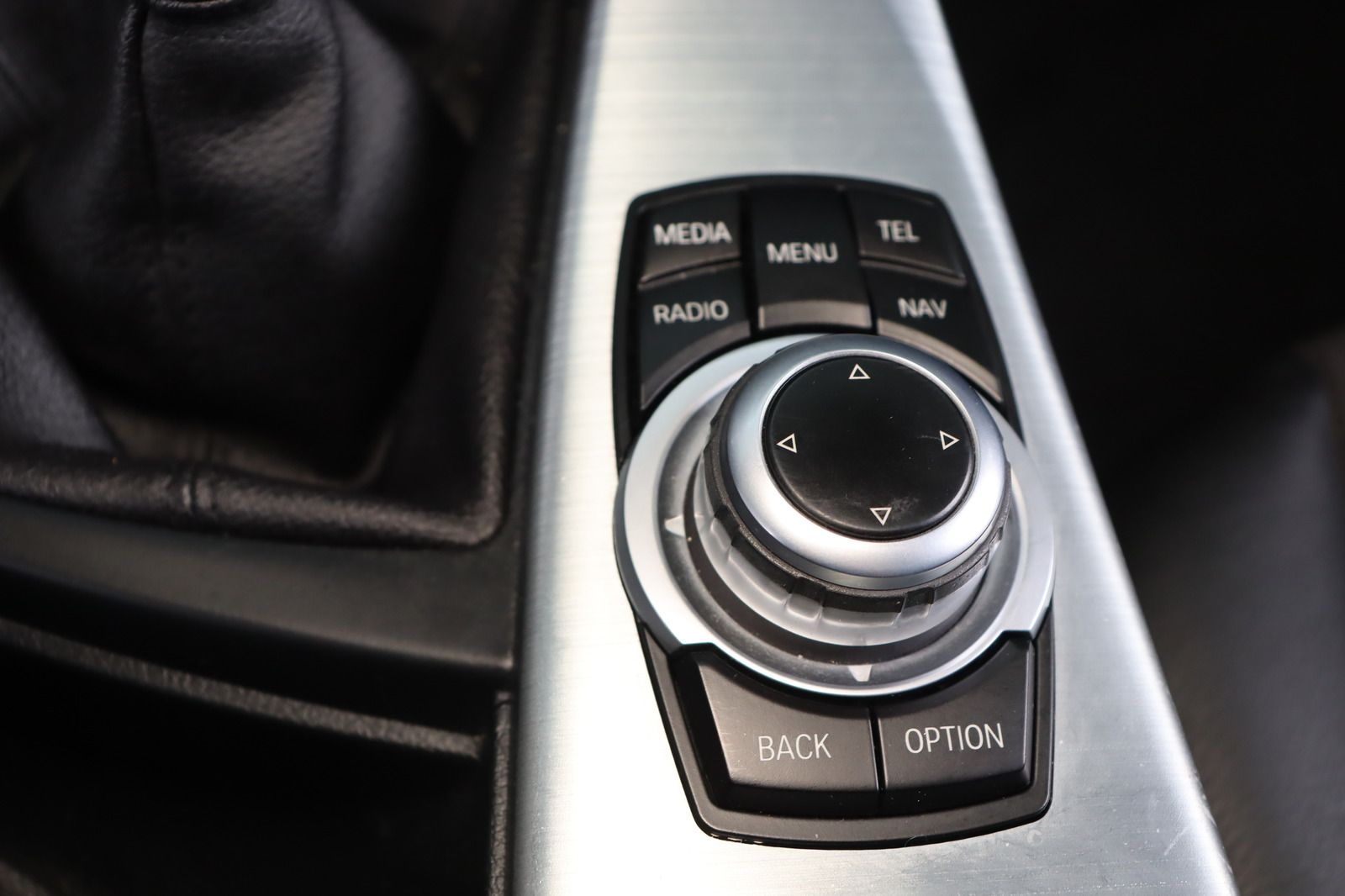Fahrzeugabbildung BMW 316 i Modern Line * Bi-Xenon * Navi