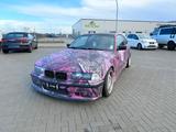 BMW e36 Coupé 325i m50b25tu M Paket - BMW 325 Coupé 325i m paket mit Benzin-Antrieb