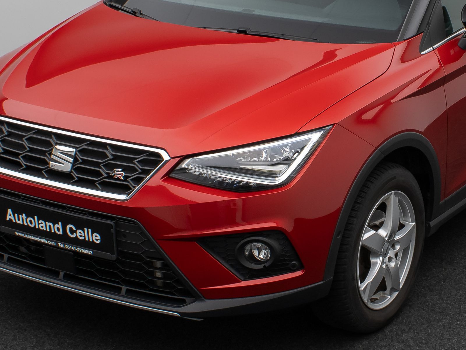 Fahrzeugabbildung SEAT Arona FR 1.5 TSI Kamera LED Tempomat Sport