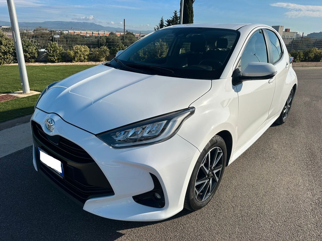 Toyota Yaris 1.0 5 porte Trend imagem 2