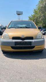 Toyota Yaris TÜV Neu Wenig Kilometer Angem... - gebrauchte Toyota Yaris aus dem Jahr 2000