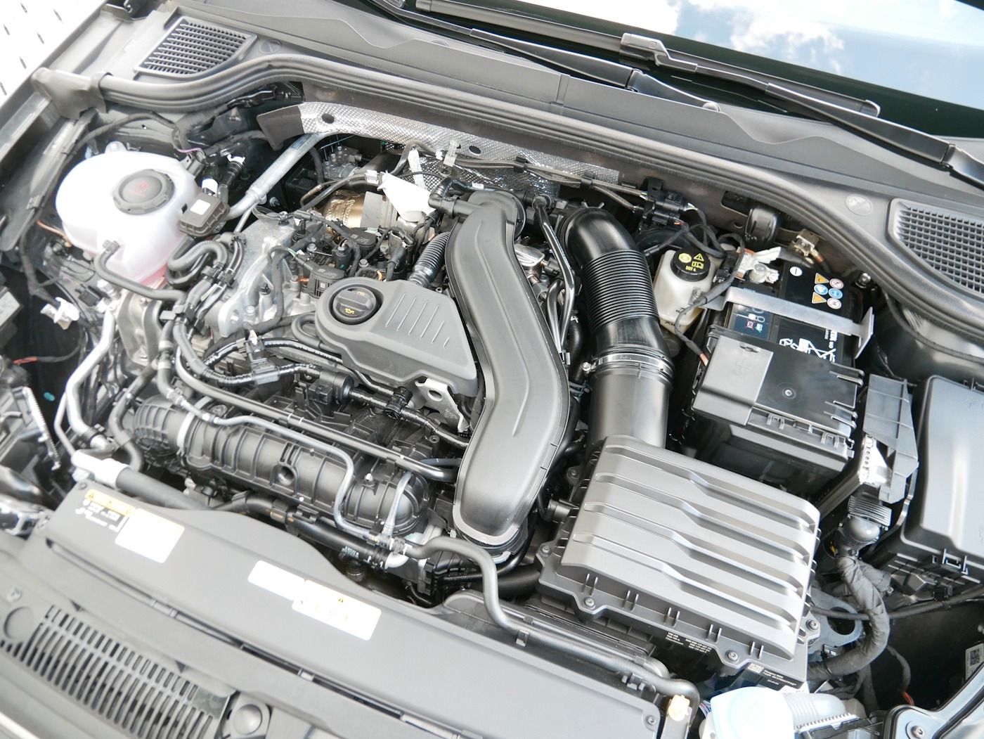 Fahrzeugabbildung Volkswagen Golf -VIII 1.5 GOAL NEU38T ACC LED SHZ+LHZ Allwe