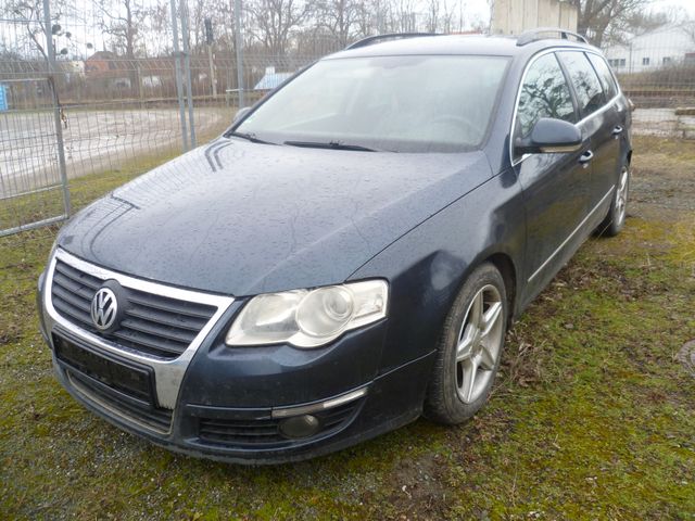 Volkswagen Passat Variant Comf.-LEDER-STANDH-ANHÄNGERK-NAVI