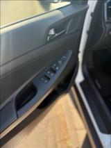 Hyundai Tucson 1.6 GDI Pure  BJ 2018  HU 08.20 - Hyundai TUCSON: 2.0