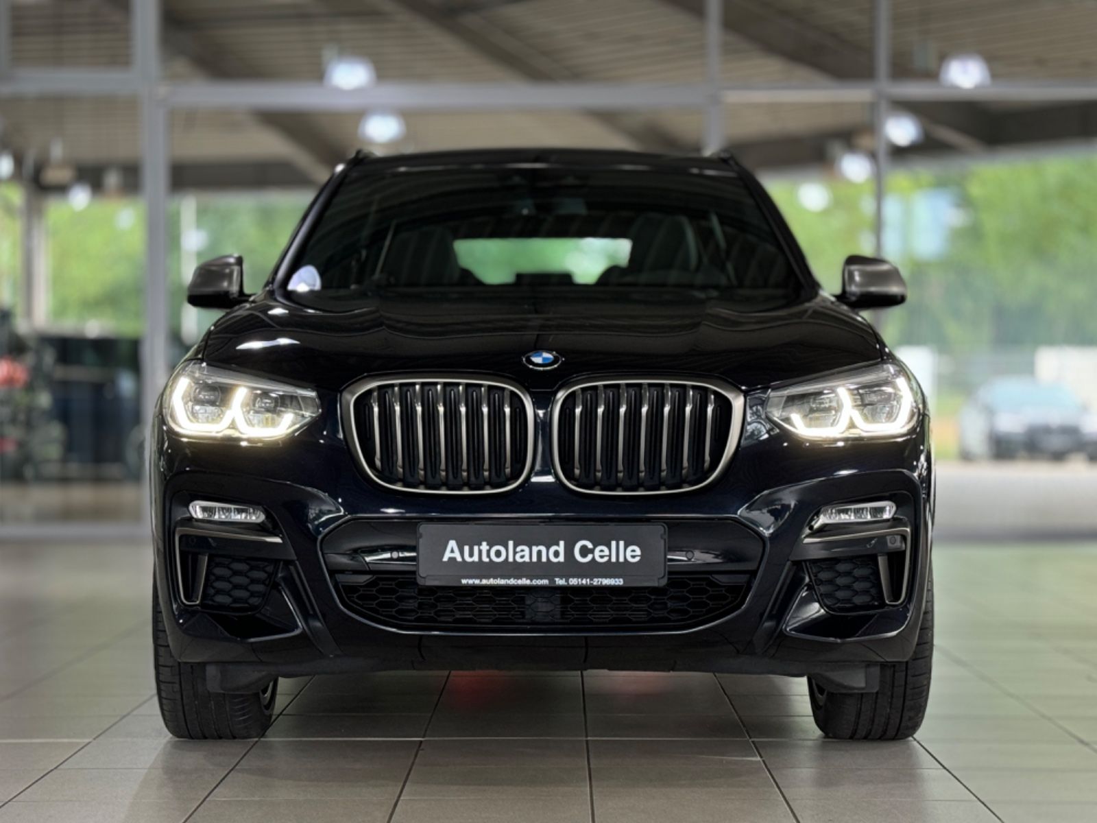 Fahrzeugabbildung BMW X3  M40i Kamera Panorama HUD HiFi Komfort Alarm