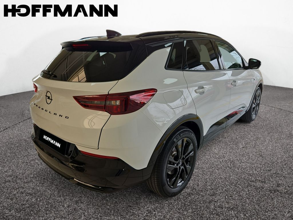 Fahrzeugabbildung Opel Grandland Plug-in-Hybrid 1.6 DI Automatik GS Lin