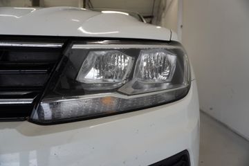 Volkswagen Tiguan - 10