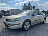 Renault Laguna II Emotion 1.6/Klima/elek.Fenster/... - Renault Laguna mit Benzin-Antrieb: Limousine